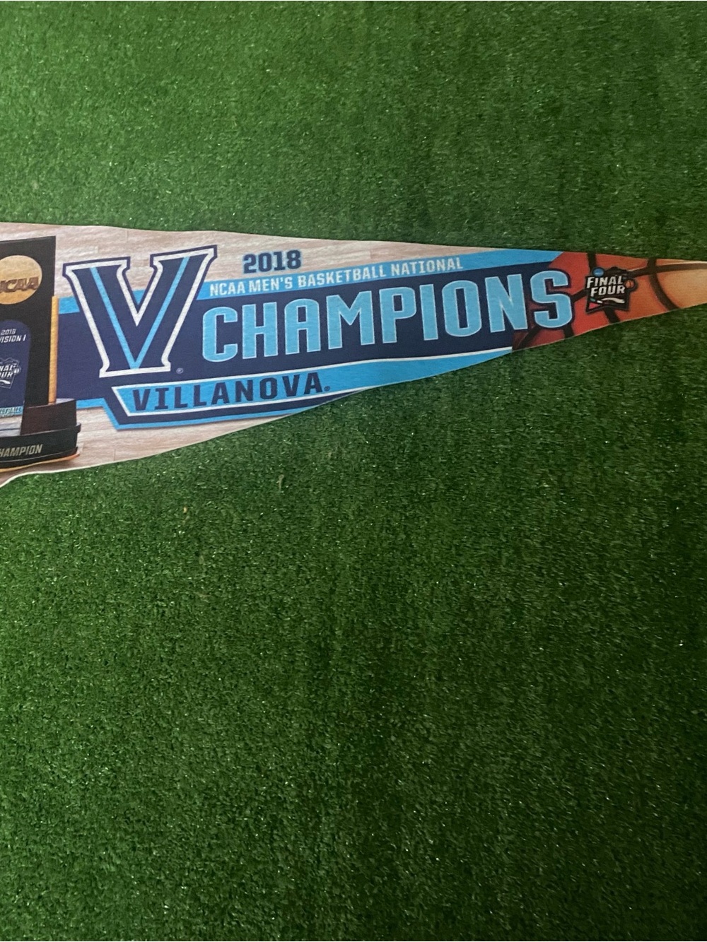 Wincraft Villanova 2018 men's Basketball Champions Blue Pennant
